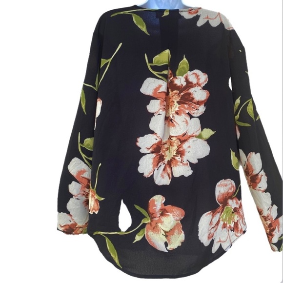 YOINS Black Crossed Front Deep V Neck Floral
Print Long Bell Sleeves XXL - Picture 3 of 5
